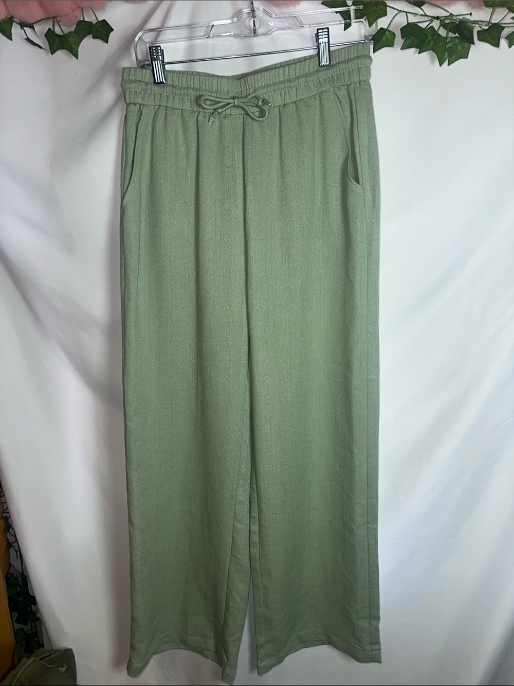 HALARA Sage Green Wide Leg Pants